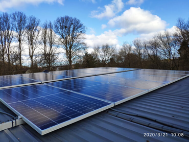 Impresionante sistema de energía solar para el hogar en Polonia Goscicino
